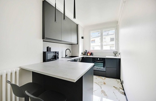 Saint-Mande Apartment | Modern apartment - Saint-MandÃ© - 1BR/4P