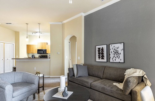Wesley Chapel Apartment | Modern Apartment in Prime Location (ID8985X20)