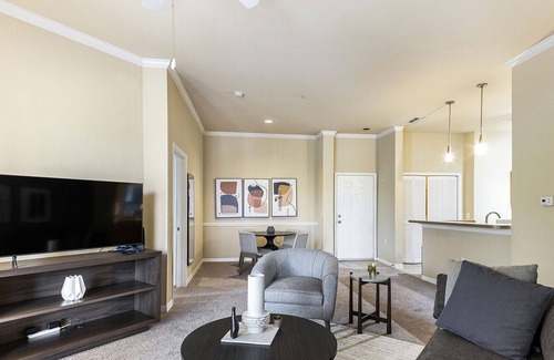 Wesley Chapel Apartment | Modern Apartment in Prime Location (ID8985X20)