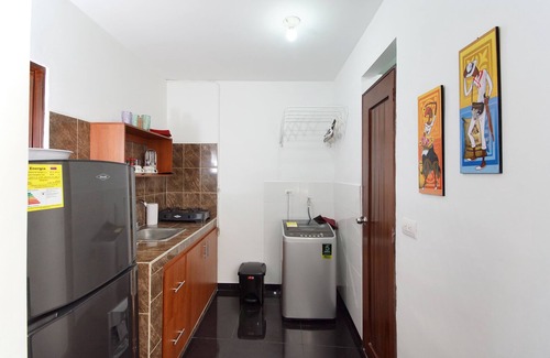 Cali Apartment | Modern apartment with A/C excellent location
