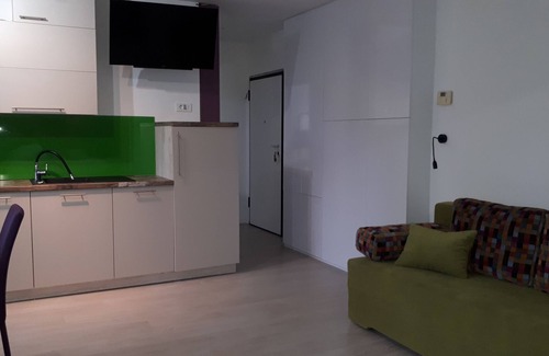 Zagreb Apartment | Modern apartment with a park view in the center