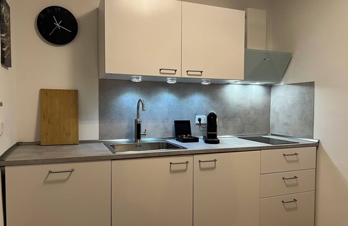 Kernstadt Apartment | Modern apartment with forest flair and coffee enjoyment