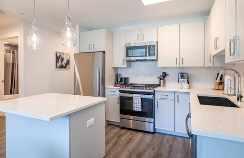 Downtown Apartment | Modern Apt Close to Downtown