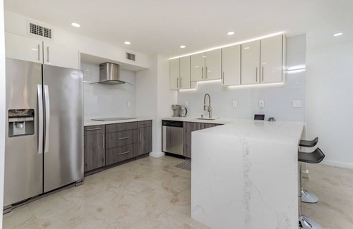 Dania Beach House | Modern Beach House in Dania Beach