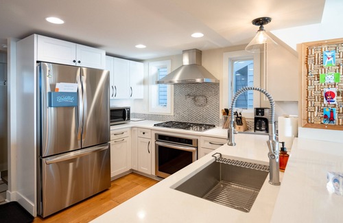 Grand Haven House | Modern Beach House with Beautiful Lake Michigan