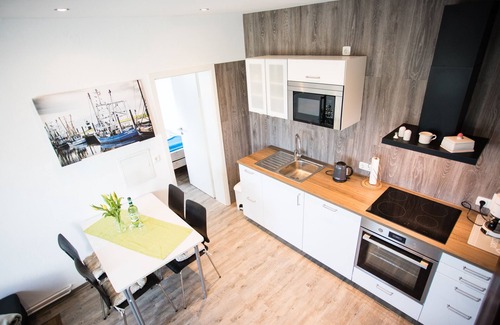 Wremen Apartment | Modern, bright duplex apartment, only a few minutes to the beach, quiet location