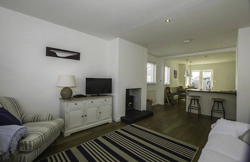Rhosneigr House | Modern Bungalow, Pet Friendly, With Private, Enclosed, South Facing Garden