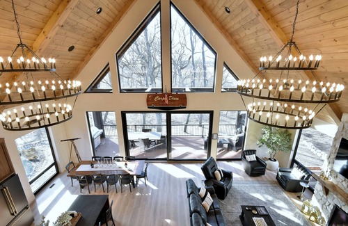 Zenda Cabin | Modern Cabin, Cozy and Peaceful