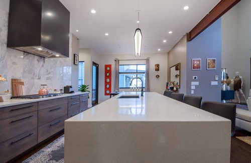 Old Fourth Ward House | Modern Cali-Style Home Sleeps 8
