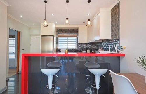 Lagoon Beach Apartment | Modern Cape Town Beach Apartment