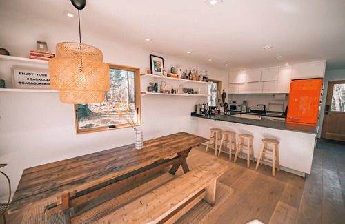 Hunter Cabin | Modern Catskills Getaway - Spacious 5 bedroom home in Hunter Mountain