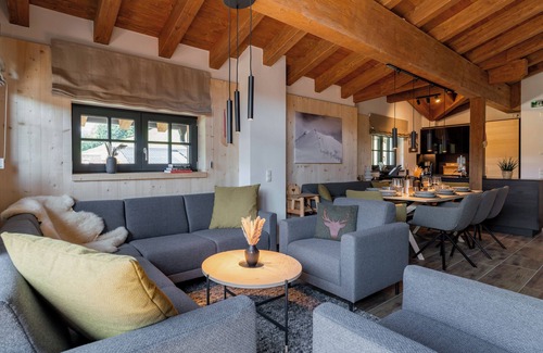 Wagrain Ski Chalet | Modern chalet with pine sauna by the ski lift