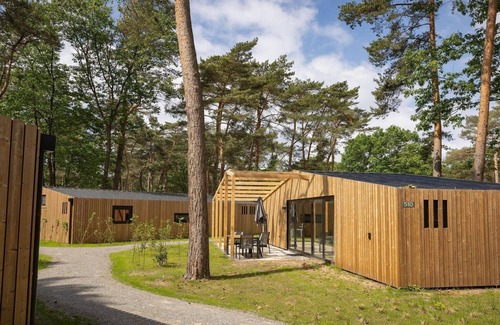 Municipality of Geldrop-Mierlo Ski Chalet | Modern chalet with two bathrooms, on a holiday park, 12 km. from Eindhoven