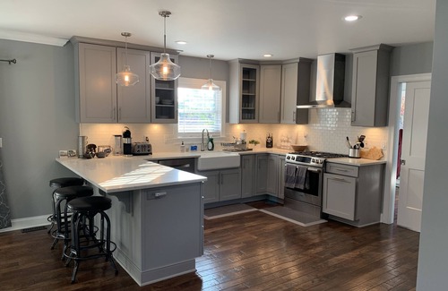 Montclair House | Modern Cheerful Bluegrass Beauty