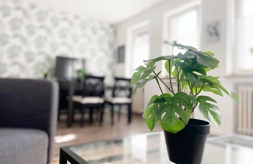 Innenstadt Apartment | Modern & Chic Apartments with Terrace or Balcony