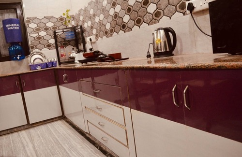 Agra Apartment | MODERN # CLEAN # KIDS FRIENDLY # SOAMI BAGH # DAYAL BAGH # QUITE # CONVENIENT
