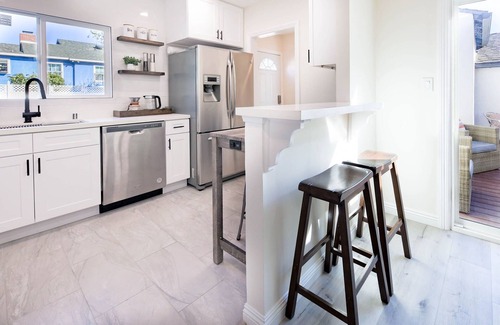 Monterey Park House | Modern clean relaxing gateway! Close to all LA fun!