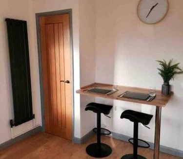 Heacham House | Modern Coastal 2 Bedroom Home to Relax and Unwind