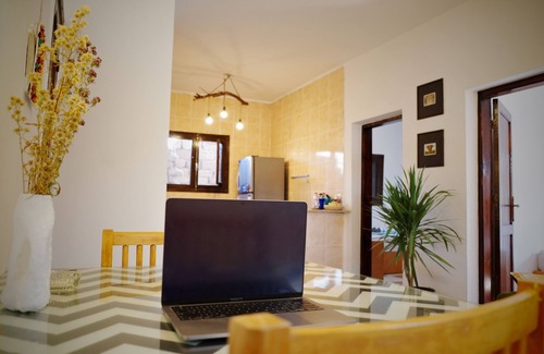 Dahab Apartment | Modern Comfort - 2BR Steps from Beach & Cafés