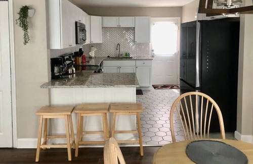 Goose Creek House | Modern Comfort + Convenient Location!