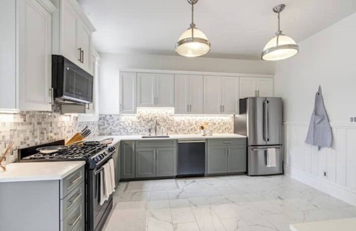 Noe Valley House | Modern Comfort: Noe Valley Edition