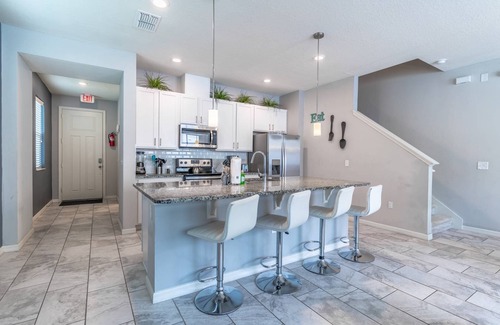 Indian Wells House | Modern Compass Bay Corner Unit w/Game Room | Pet Friendly | Sleeps 10