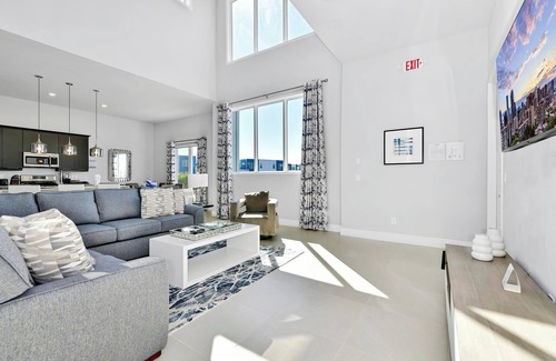 Reunion Hotel | Modern Condo near Disney with Resort & Waterpark Access - B3-214