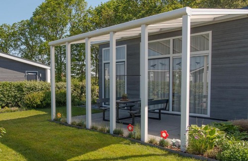 Wemeldinge House | Modern cottage near the Oosterschelde