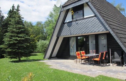 Nordseebad Burhave House | Modern country house furnishings, idyllic location, no energy costs, wifi
