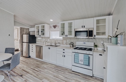 Painted Post Apartment | Modern & Cozy stand-alone apartment - perfect stay