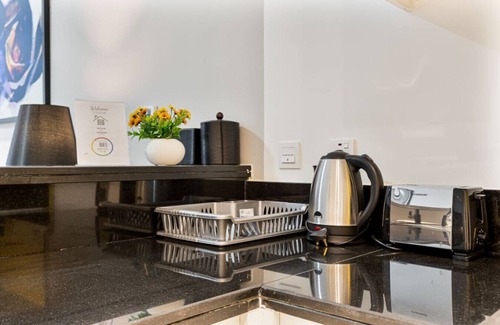 Dubai Apartment | Modern & Cozy Studio | Golf Course Community