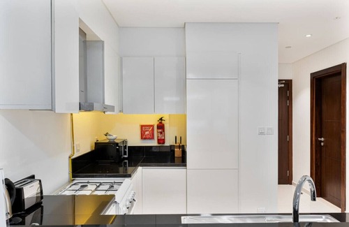 Dubai Apartment | Modern & Cozy Studio | Golf Course Community