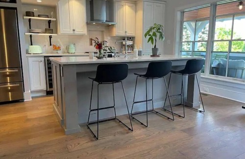 Saratoga Springs Ski Chalet | Modern Custom Built Gem in the heart of Saratoga