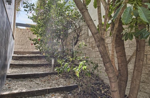 Playa de San Juan Apartment | MODERN DESIGN VILLA FOR RENT ON THE FIRST LINE OF ALICANTE GOLF Moderna