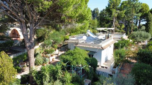 Sant'Onofrio House | Modern Design Villa in Trabia with garden - Villa Salina