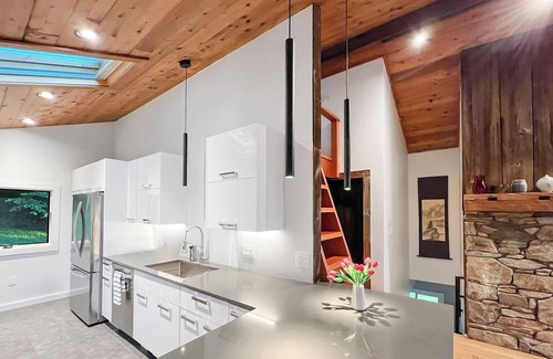 West Stockbridge House | Modern Designer Chalet on 5.5 Private Acres Near Tanglewood