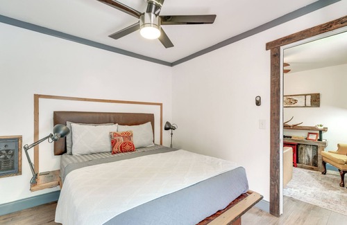Burnsville Apartment | Modern, Dog-Friendly Getaway on Cane River!