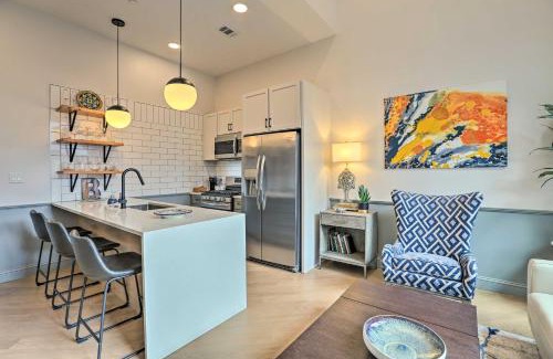 Central City Apartment | Modern Downtown Birmingham Condo with Rooftop Access