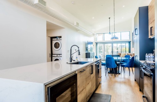 Roosevelt Condo | Modern Downtown Phoenix Condo Near Hance Park