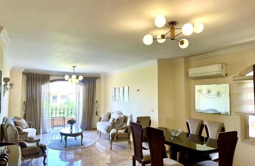 Sheikh Zayed City Apartment | Modern downtown Sheikh Zayed Condo