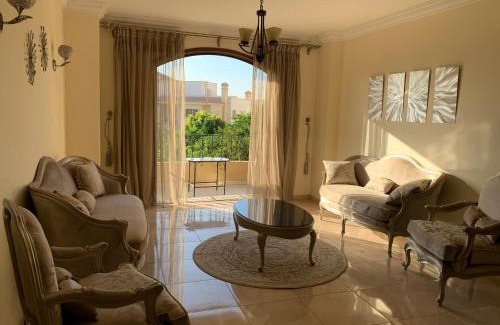 Sheikh Zayed City Apartment | Modern downtown Sheikh Zayed Condo