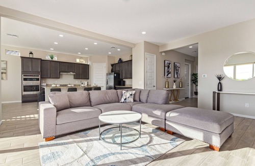 Tucson House | Modern Elevated Retreat in a Brand New Master Community