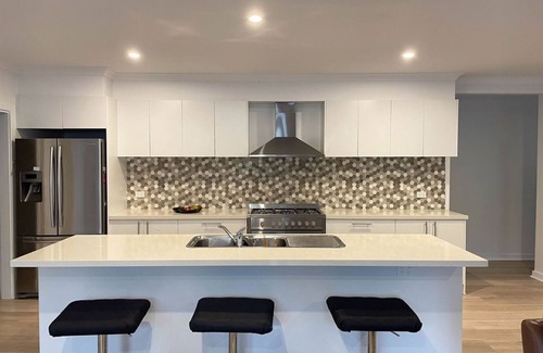 Cape Schanck House | Modern Family Escape with all the comforts of home - small dog friendly.