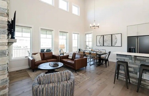 Granby House | Modern family home in Granby Ranch