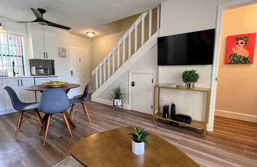 Florida Central Atlantic Coast House | Modern Farmhouse Beautiful One Bedroom Villa