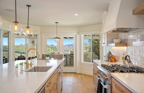 Paso Robles House | Modern Farmhouse w/pool, hot tub & spectacular views
