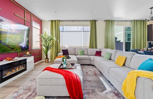 Superior House | Modern Getaway | Hot Tub, Game Room, Fireplace & Grill