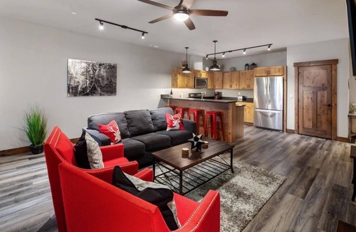 Columbia Falls Condo | Modern Glacier Getaway - 2 bed/2 bath