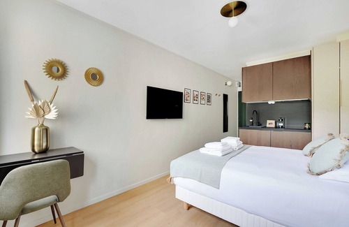 Meudon-la-Foret Apartment | Modern "green Suites" Residence - Meudon/velizy