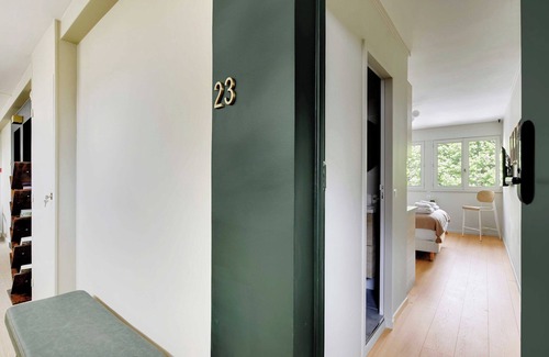 Meudon-la-Foret Apartment | Modern "green Suites" Residence - Meudon/velizy